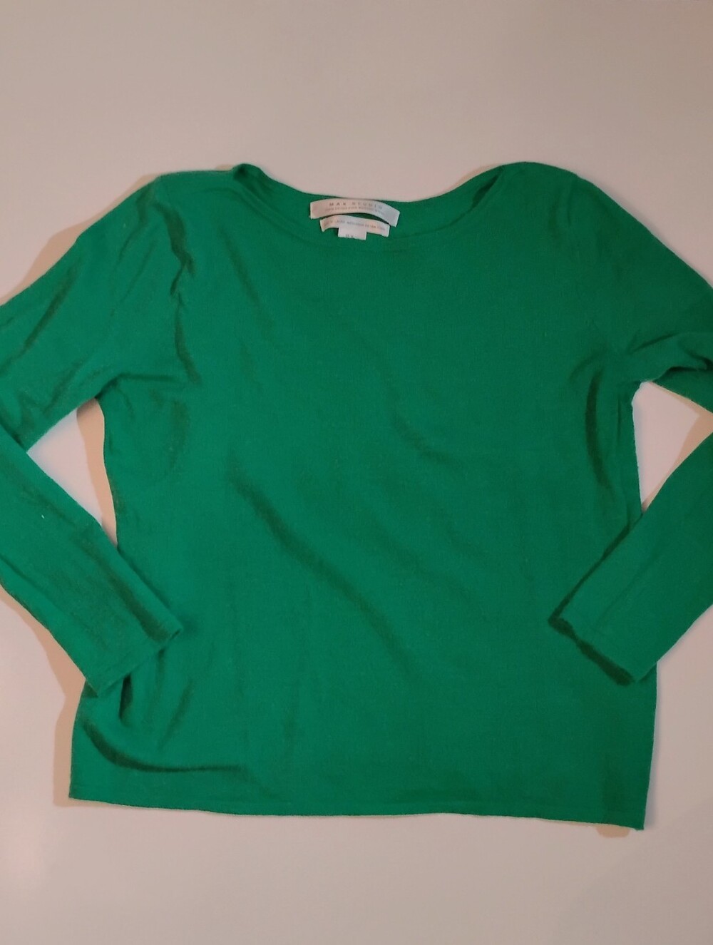Extra Fine Merino Wool Women’s Classic Crewneck Long-Sleeve Top — Emerald Green